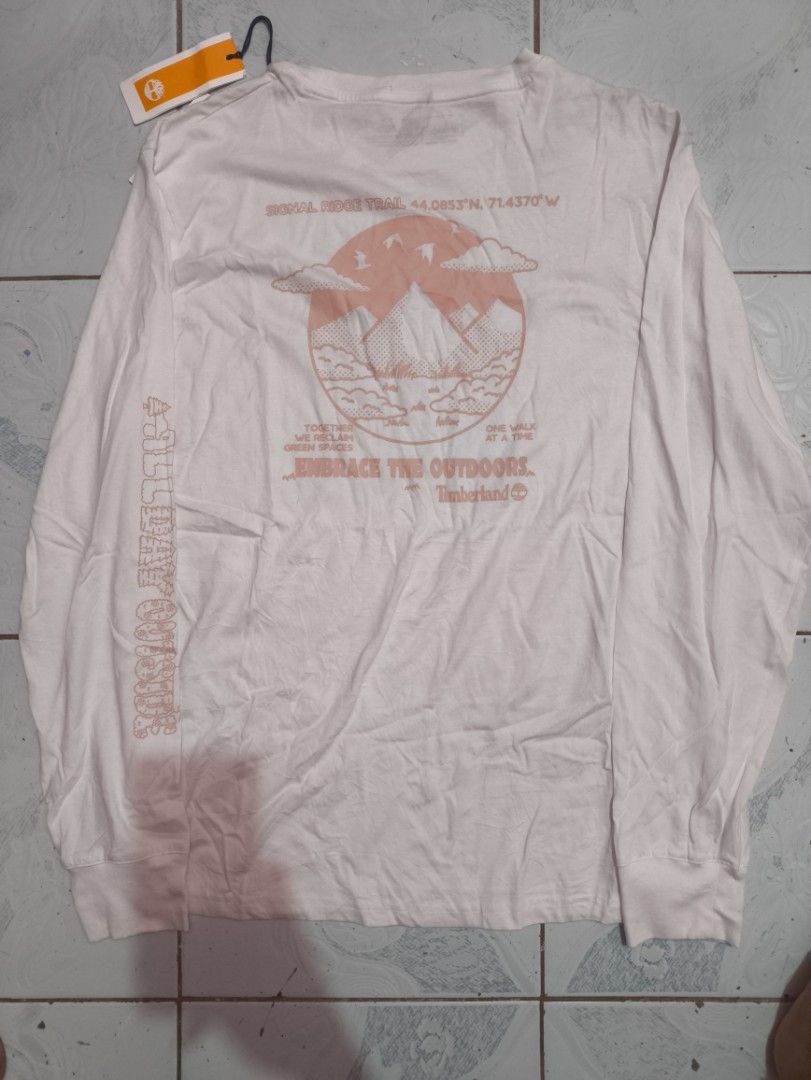 COLOMBIA ALL DAY OUTSIDE (Category: Activewear) located in Bugallon. Submitted by thrifting.4drip (Listing ID 1460964133, Image 2). Description: .