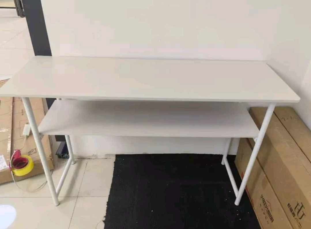 Computer table white (Category: Tables & Sets) located in Manila. Submitted by dolorchris69891 (Listing ID 1461043587, Image 2). Description: computer table Table 2layer WHITE 140x40x75 laminated wood coated metal.