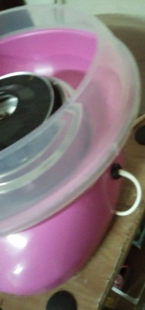 Cotton candy maker used once (Category: Other Kitchenware & Tableware) located in Quezon City. Submitted by eidorableshop (Listing ID 1461016233, Image 2). Description: .