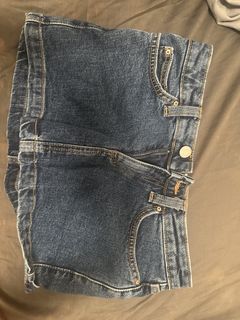 （分類：）位於 。 由 accounts4sale90 提交（商品編號 1461039546，圖片 1）。簡介： 。