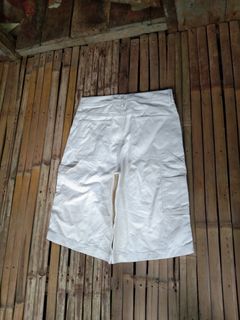 (Category: ) located in . Submitted by ingsikthrifting (Listing ID 1460927832, Image 1). Description: .