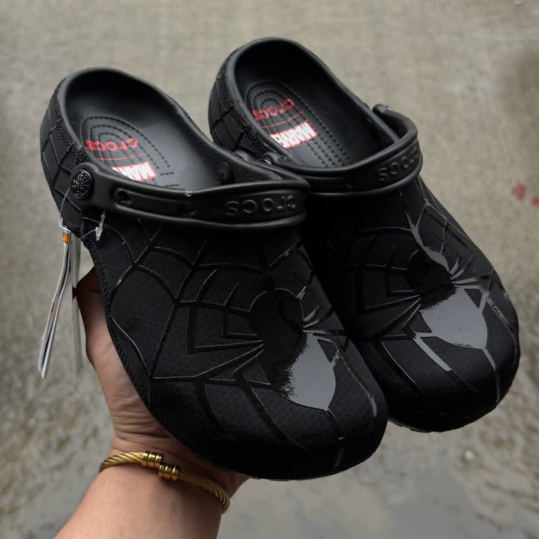 Crocs Marvel spider🕷🕷🕷 (Category: Sneakers) located in Manila. Submitted by josier_181 (Listing ID 1461033033, Image 1). Description: Available now Ma'am/Sir Pm for more details Your order via lalamove COD or GCASH payment. Kung anong nasa post ko po yun po mismo ang dadating na item sa inyo 💯 Good quality and condition Thank you and God bless Womens Size Guide 5US - 36 EU/FR - 22CM 6US - 37 EU/FR - 23CM 6.5US - 37.5 EU/FR - 23.5CM 7US - 38 E