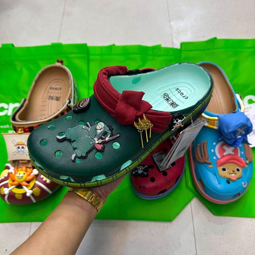 CROCS ONE PIECE (Category: Flats & Sandals) located in Manila. Submitted by justria (Listing ID 1461096482, Image 2). Description: .