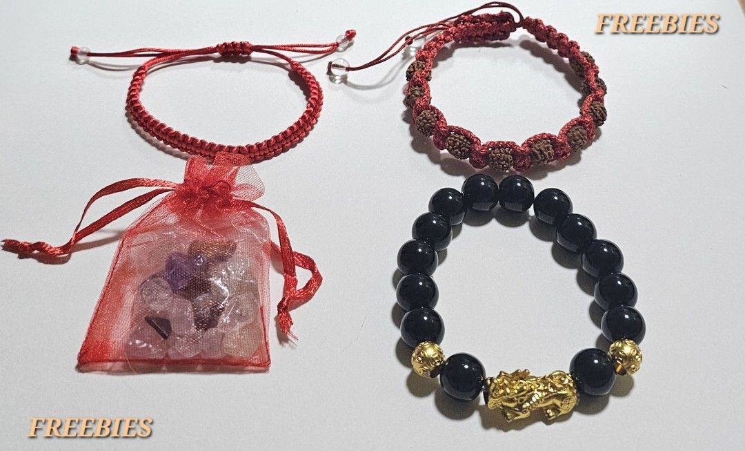 Crystal Set (Category: Religious Items) located in Las Pinas. Submitted by mkeixx (Listing ID 1460755971, Image 2). Description: Assorted crystal and gemstone bundle for sale. Great value set for beginners or crafters looking for jewelry-making components. Condition: Brand New / Like New Bundle Features: Large, highly iridescent Abalone Shell (great for smudging or holding jewelry) 11 Mixed Tumbled Crystals (includes Amethyst, Lapis Lazuli, Clear