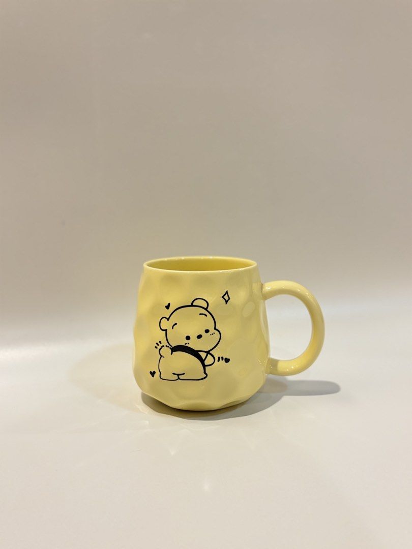 Cute Cartoon Character Ceramic Mugs (Category: Coffee & Tea Tableware) located in Makati City. Submitted by selle__ (Listing ID 1460942134, Image 1). Description: — MOP: GCash, Maribank — MOD: Lalamove — Loc: San Antonio, Parañaque / Bangkal, Makati — Meet up: FEU Manila.