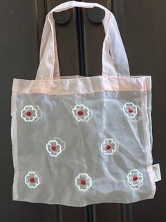 由 yy_little_objects (刊登 ID 1461102493，圖片 1) 提交，位於 的 (類別：)，說明：。