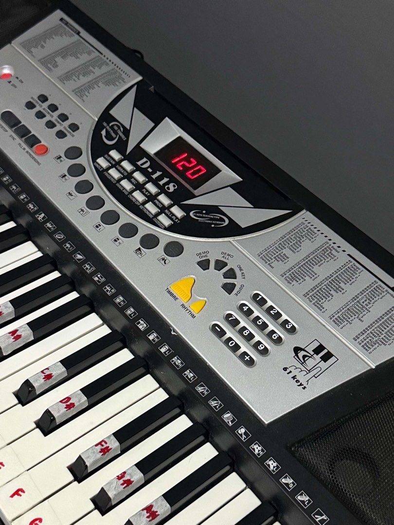 Davis D-118 61 Keys Electronic Keyboard (Category: Musical Instruments) located in Paranaque City. Submitted by dgzma (Listing ID 1460987081, Image 2). Description: Price is Negotiable - Davis D-118 electronic keyboard - 61 keys - 120 tones and rhythms - Ideal for beginners - keys have note stickers - Tested and fully functional Rfs: don’t use anymore Meetup only Parañaque City 📍.