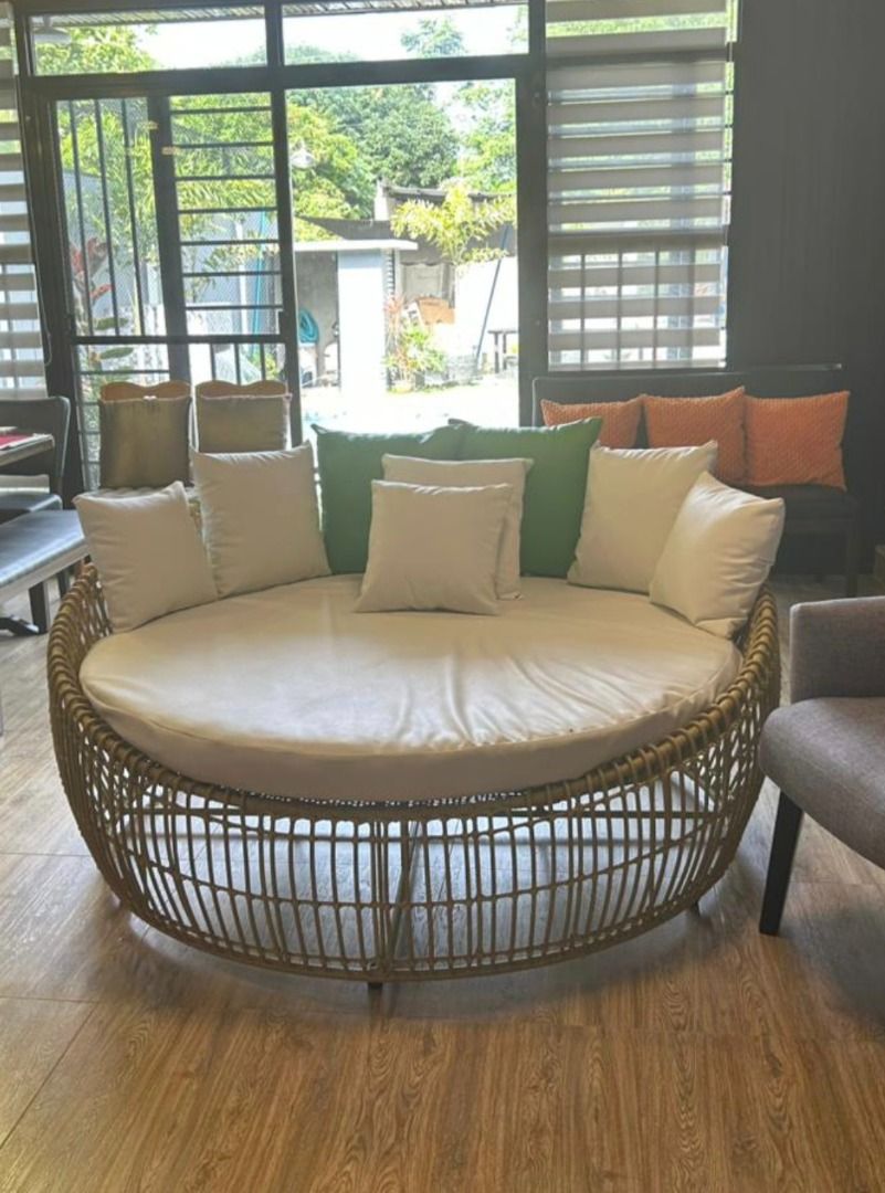 Day Bed (Category: Other Home Furniture) located in Caloocan City. Submitted by goodseller1003 (Listing ID 1460935438, Image 1). Description: Best for outside if you have a swimming pool made of good quality .
