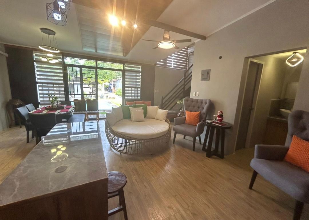 Day Bed (Category: Other Home Furniture) located in Caloocan City. Submitted by goodseller1003 (Listing ID 1460935438, Image 3). Description: Best for outside if you have a swimming pool made of good quality .