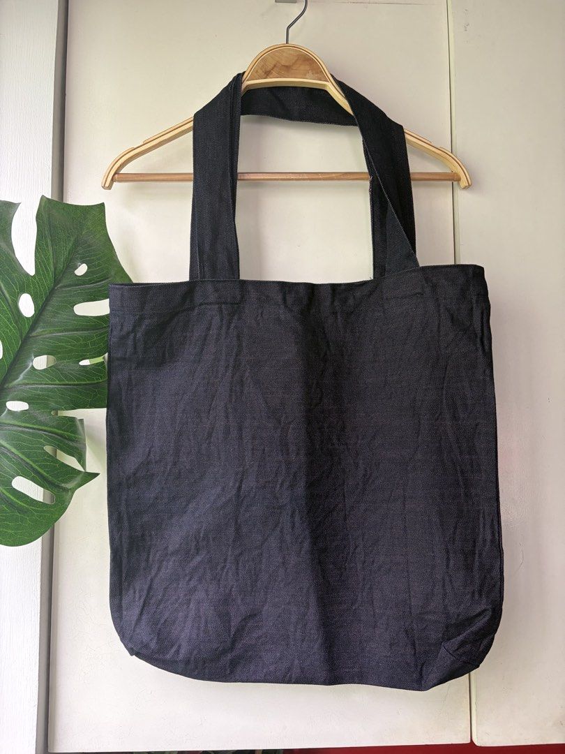 Denim tote bag (Category: Tote Bags) located in Manila. Submitted by coolandchic (Listing ID 1461037149, Image 2). Description: .