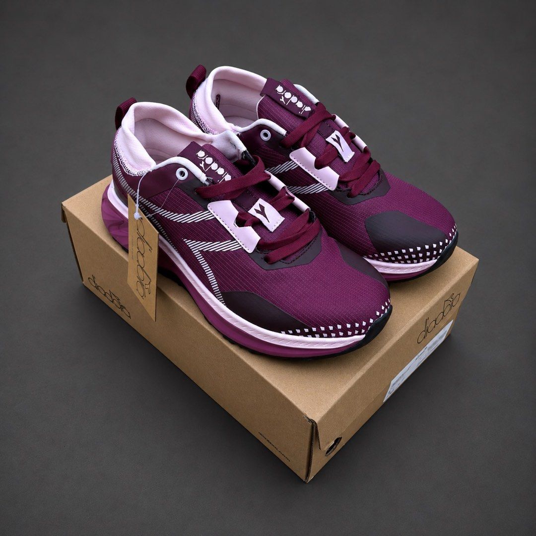 DIADORA PORTER (WATER REPELLENT) (Category: Sneakers) located in Taguig. Submitted by secrethideout_official (Listing ID 1460935744, Image 3). Description: Diadora Porter (Water Repellent) Size: 6.5US Women 📍1,900 PESOS ‼️ 📍1,900 PESOS ‼️ STEAL & BELOW SRP ✅ Brandnew w/ Box ✅ Legit / Original ✅ Refund if FAKE ✅ Add shipping ✅ No last price ✅ Available for COD Shipping: - Lalamove (Metro Manila) - LBC (Nationwide) Mode of Payment: - Gcash - Maya