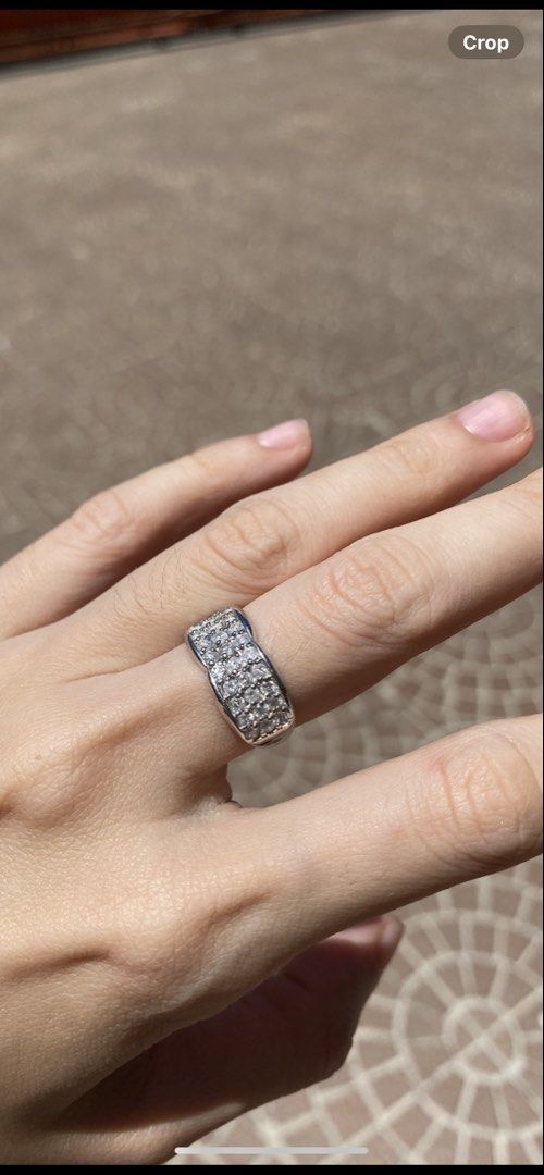 Diamond Ring platinum Pt900 1 total carat (Category: Rings) located in Cebu City. Submitted by mystuffathome (Listing ID 1460929804, Image 2). Description: Size 5.25, all natural diamonds, 3.7g RFS: selling my old ones to buy new ones .