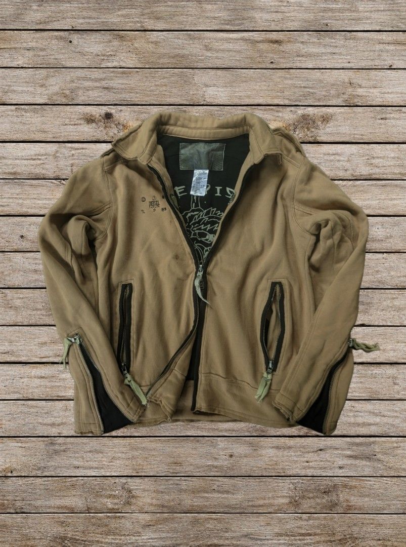 DIESEL JAPAN STYLE DISTRESSED JACKET (Category: Coats, Jackets and Outerwear) located in Tayug. Submitted by lowballer_2 (Listing ID 1461108377, Image 2). Description: DIESEL RISING SUNN Size L estimated dimes: 22x27 heavy asf complete tags Issue:stains double zip still negotiable .