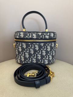 （分類：）位於 。 由 lxdluxury 提交（商品編號 1461026222，圖片 1）。簡介： 。