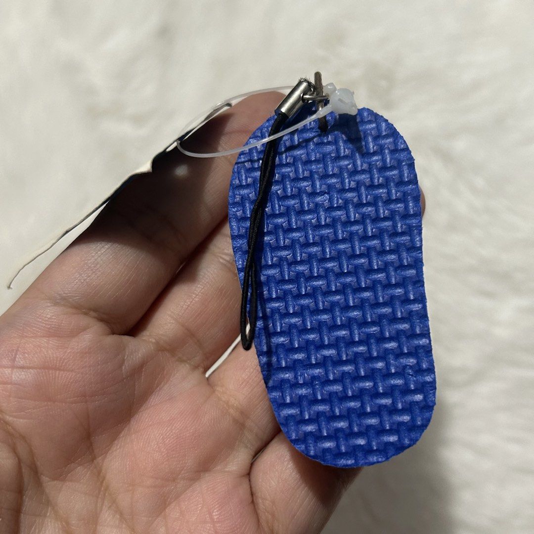 Disney Mickey Mouse Mini Slipper Charm (Category: Other Stationery & Craft) located in Quezon City. Submitted by kitsune.treasures (Listing ID 1460987774, Image 3). Description: *First to pay policy! *1 day reservation only. Failure to pay on time, auto cancel. 📍Quezon City * MOD: J&T | Lalamove * MOP: GCASH | BPI 📦ON HAND AND READY TO SHIP! CONDITION: WHAT YOU SEE IS WHAT YOU GET. Dimensions: Kindly check the photos for the actual measurements