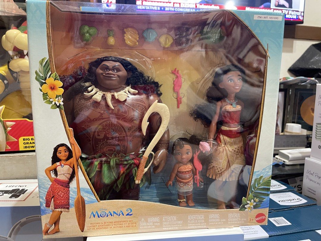 Disney Moana 2: Motunui & Beyond Adventures Set (Category: Kids Toys) located in Cavite. Submitted by xoxomhai (Listing ID 1460927849, Image 1). Description: 🌺 Disney Moana 2: Motunui & Beyond Adventures Set 🌺 Set sail for adventure with Moana, Maui, and family! This deluxe playset brings the magic of Motunui to life—perfect for kids and Disney collectors 💙🏝️ ✨ PRICE: ₱2,500 ONLY 📦 SET INCLUDES & SPECS: • Moana doll (adventure outfit) • Maui