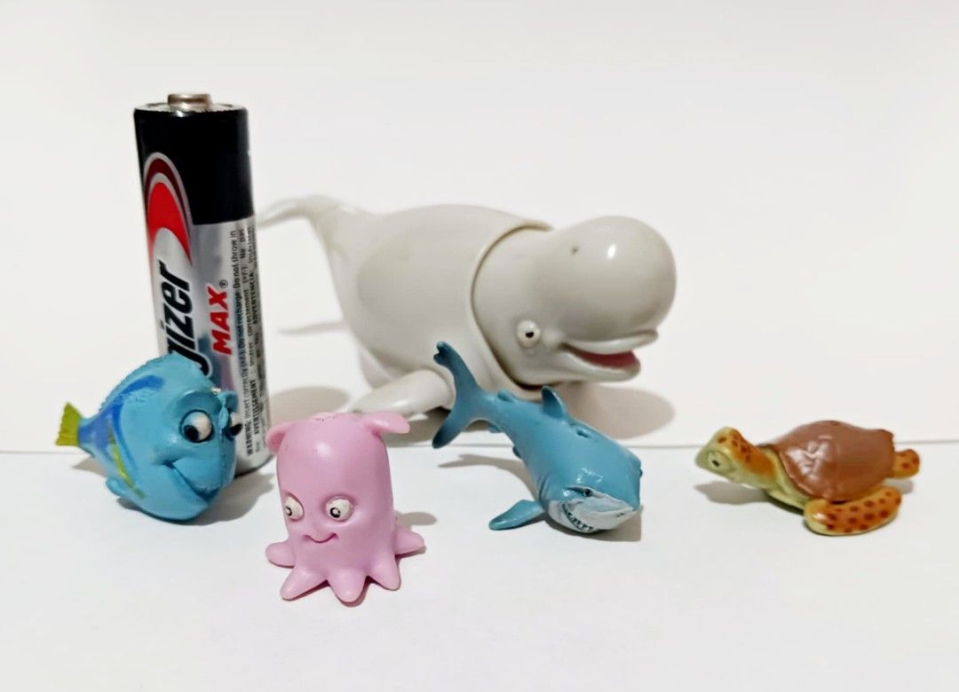Disney Pixar Finding Dory Figurines Set (Category: Figurines & Statues) located in Mandaluyong City. Submitted by winniepeds22722 (Listing ID 1461058963, Image 1). Description: - Set of Disney Pixar Finding Nemo and Dory figurines. - Includes: Dory, Hank the octopus, Bruce the shark, Crush the turtle, an d Bailey the beluga whale. - Ideal for fans of the movies. - Great for display or as toys for play. - Battery shown for size reference only..