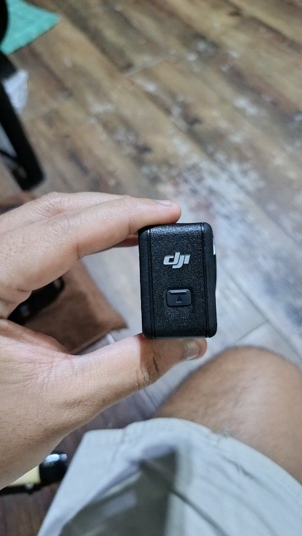 DJI Action 5 Osmo Action Camera WITH DJI MIC (Category: Video Cameras) located in San Pedro. Submitted by boo061994 (Listing ID 1460958415, Image 2). Description: DJI OSMO ACTION 5 PRO WITH DJI MIC FOR SALE NASA PIC NA PO LAHAT NG INCLUSION ALL IN. READY FOR VLOGGING PRICE SLIGHTLY NEGOTIABLE RFS REMATA SANGLA .