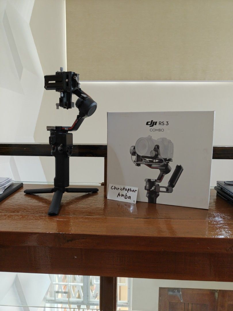 Dji Rs3 combo w/ neewer vertical plate (Category: Gimbals & Stabilizers ) located in Cainta. Submitted by ambachris00025 (Listing ID 1461050015, Image 2). Description: DJI RS3 COMBO - May kasamang neewer vertical plate No issues, only small scratches, barely noticeable - Used but not abused, never used for weddings, only for small events & brand contents - Focus motor once lang nagamit - Condition: 9/10, small scratches Still has original box & b