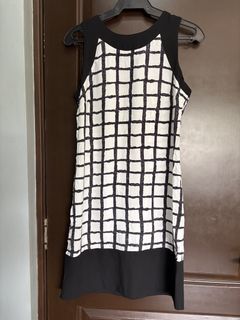 (Category: ) located in . Submitted by urbanwear (Listing ID 1461035220, Image 1). Description: .