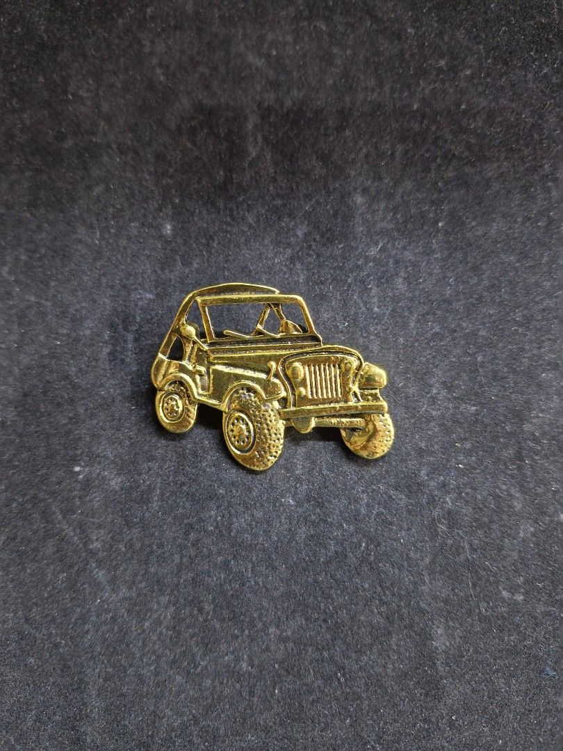 Dune Buggy Brooch (Category: Brooches) located in Taguig. Submitted by mommaschoice (Listing ID 1461070246, Image 1). Description: Brand new Unisex use Beautifully crafted design Gold-Tone finish Lightweight won't damage fabric Ships nationwide.