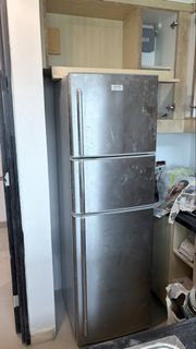 (Category: ) located in . Submitted by aoraposa (Listing ID 1460956504, Image 1). Description: .