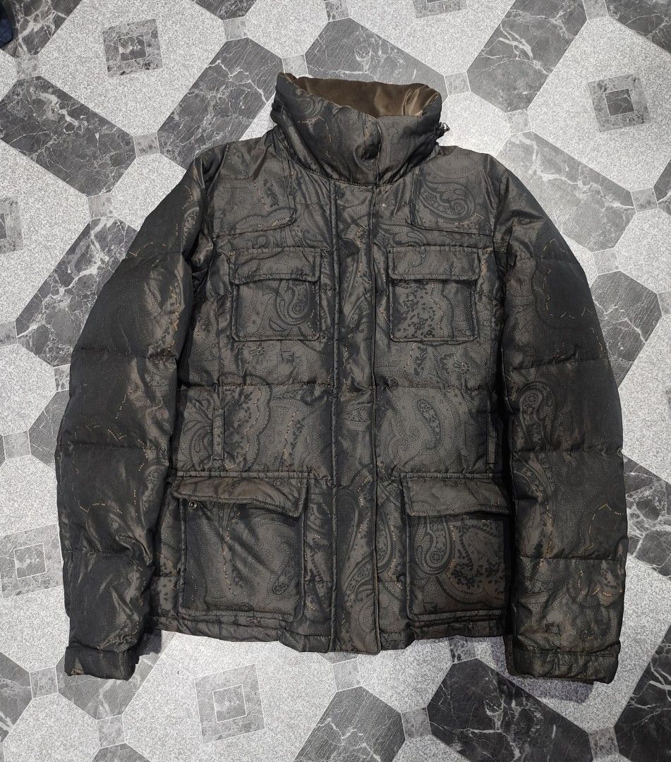 ETRO paisley down jacket (made in Italy 🇮🇹) (Category: Coats, Jackets and Outerwear) located in Baguio. Submitted by archival_thrifted.ph. (Listing ID 1460992326, Image 3). Description: FOR SALE‼️ .ETRO PAISLEY DOWN JACKET . EXCELLENT CONDITION .MADE IN ITALY 🇮🇹 .SIZE 44 ON TAG .PHP 4800 PLUS SF .❌❌ COP/COD .MOP GCASH .COURIER J&T .BAGUIO AREA .DM FOR SURE BUYER TY.