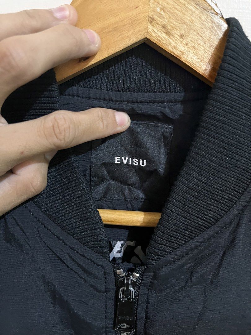 EVISU (Category: Activewear) located in Sagay. Submitted by jan_arvene (Listing ID 1461087133, Image 3). Description: 📌 Evisu bomber jacket 25” length 21.5” width Size 95 / medium Good condition and color rate No issues Pm.
