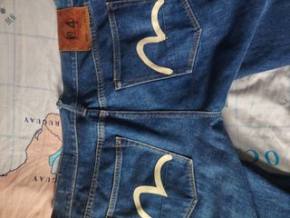 (Category: ) located in . Submitted by dhiyan83 (Listing ID 1461005873, Image 1). Description: .