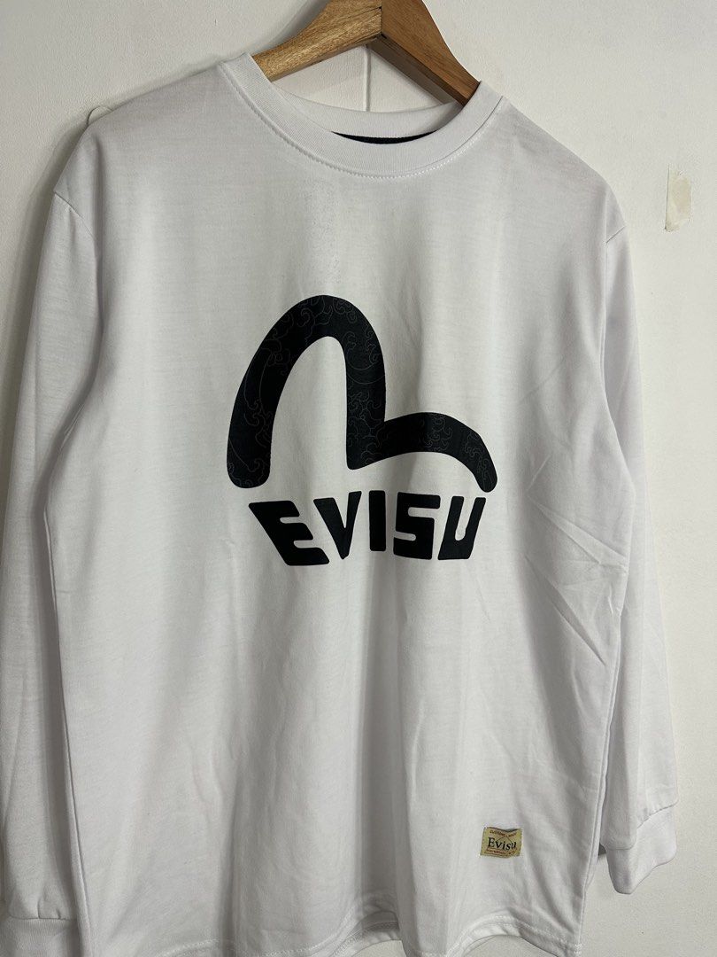 Evisu Pullover Jacket (Category: Coats, Jackets and Outerwear) located in Las Pinas. Submitted by archimedes.joaquin (Listing ID 1461033713, Image 2). Description: good as new - 9.8/10 color rate sz large 23 width 28 length - no issue complete tags.