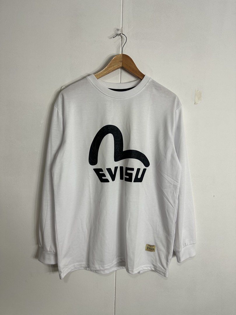 Evisu Pullover Jacket (Category: Coats, Jackets and Outerwear) located in Las Pinas. Submitted by archimedes.joaquin (Listing ID 1461033713, Image 1). Description: good as new - 9.8/10 color rate sz large 23 width 28 length - no issue complete tags.