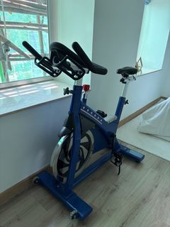 （分類：）位於 。 由 sportsandtennis 提交（商品編號 1460953331，圖片 1）。簡介： 。