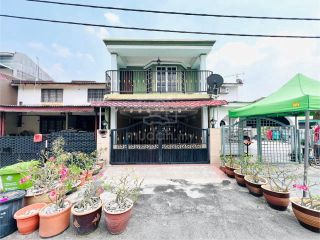 (Category: ) located in . Submitted by asyrafasripropertyklsel (Listing ID 1461092757, Image 1). Description: .