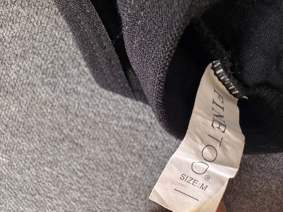 finetoo rib cotton thong M (Category: Undergarments & Loungewear) located in San Jose. Submitted by 99ners (Listing ID 1460923430, Image 3). Description: .