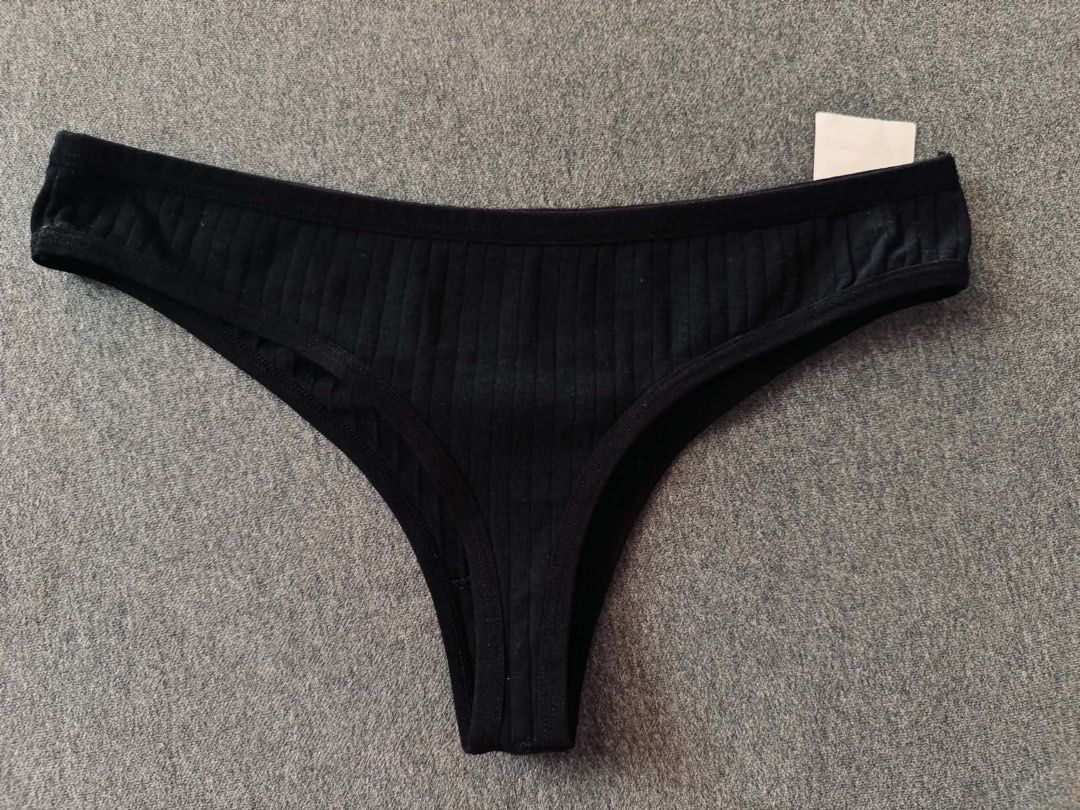 finetoo rib cotton thong M (Category: Undergarments & Loungewear) located in San Jose. Submitted by 99ners (Listing ID 1460923430, Image 2). Description: .