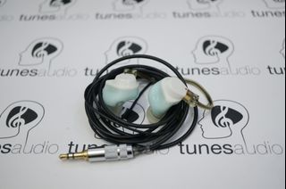 (Category: ) located in . Submitted by tunesaudio80 (Listing ID 1460928432, Image 1). Description: .