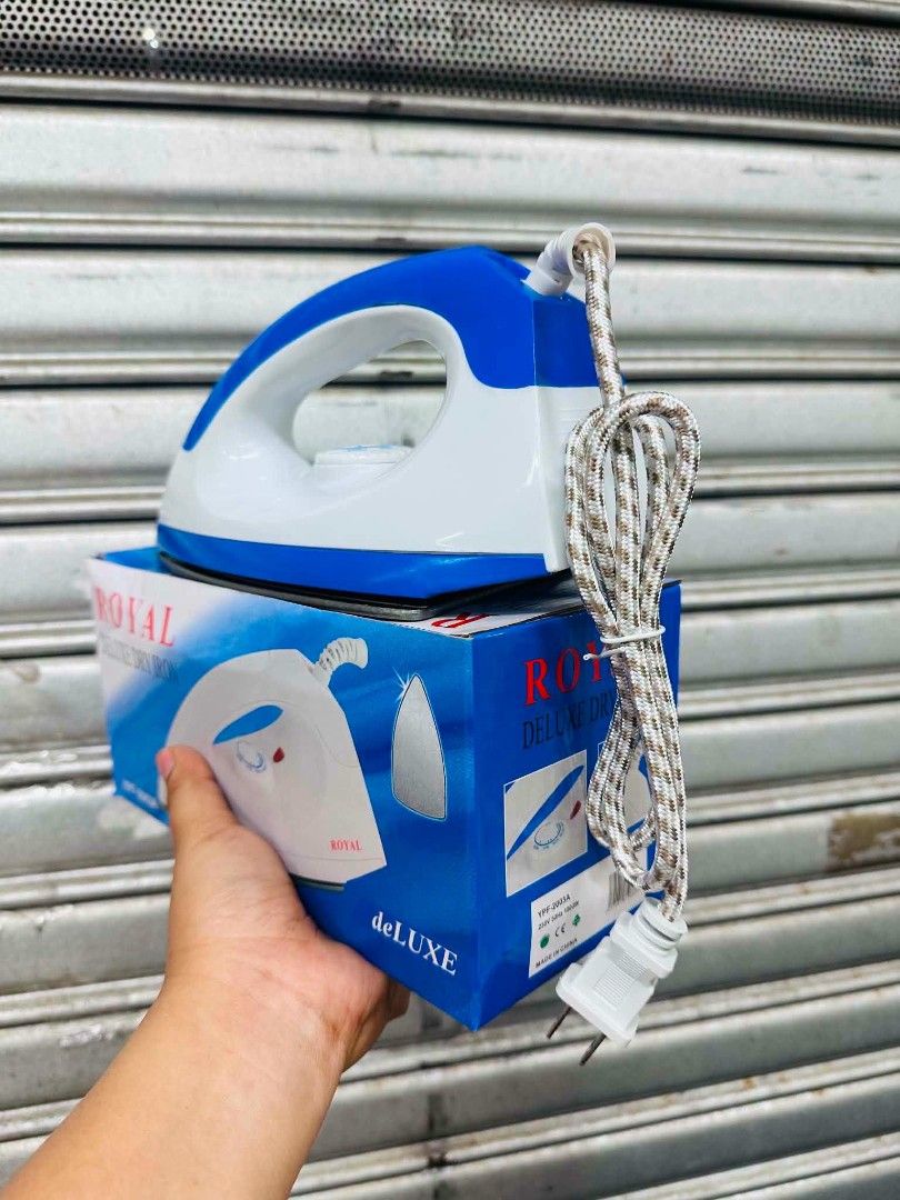 Flat iron (Category: Irons & Steamers) located in Manila. Submitted by lyfrancois14 (Listing ID 1461035072, Image 2). Description: .