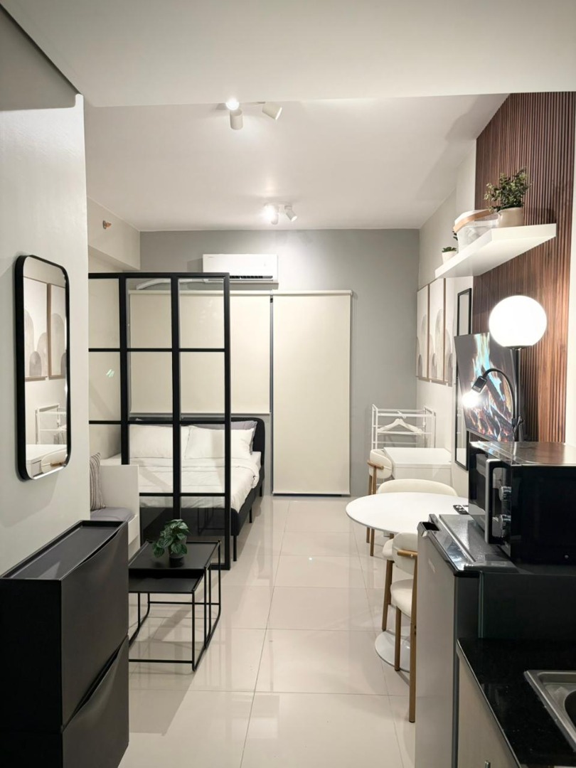 (Category: ) located in . Submitted by firm.realty (Listing ID 1460990132, Image 1). Description: .