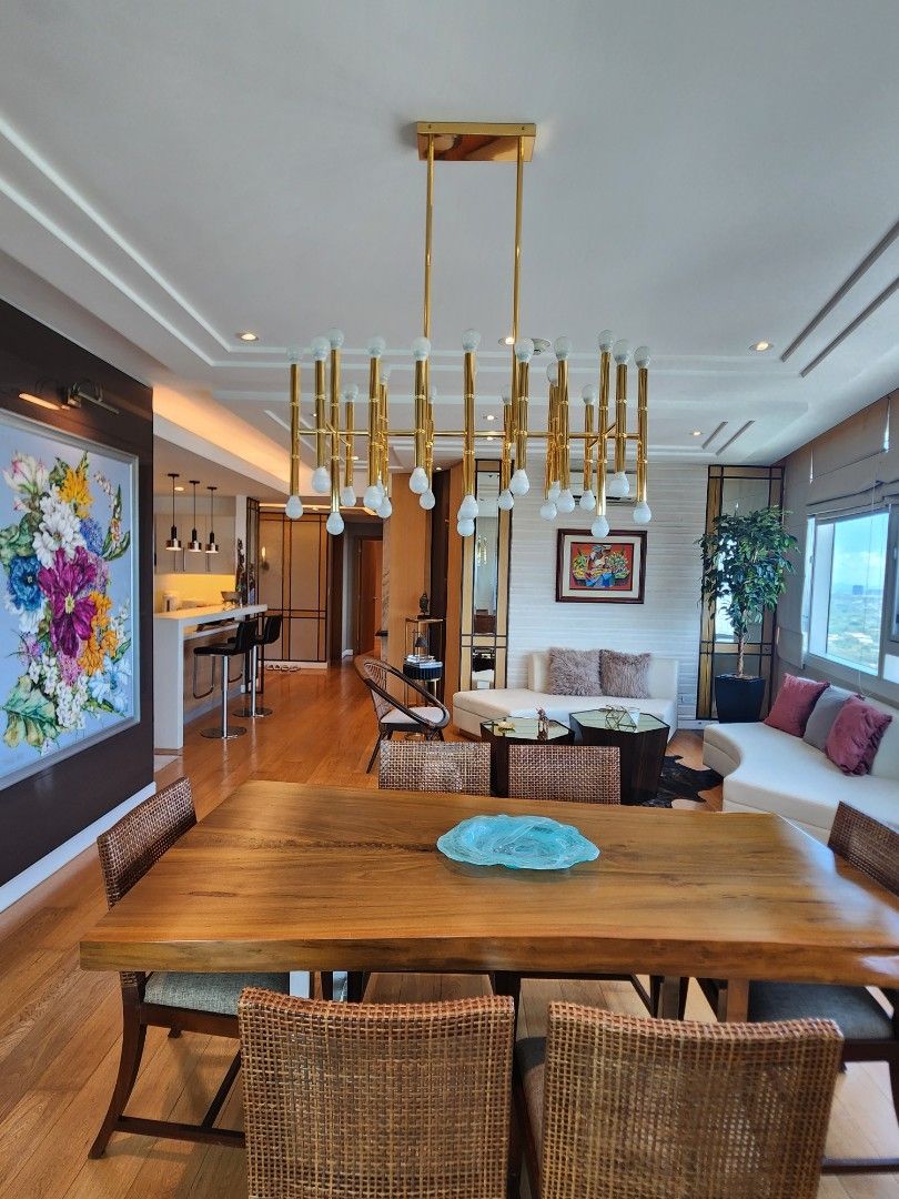 For rent: Park Terraces Special 2br corner unit (Category: Apartments & Condos) located in Taguig. Submitted by bluedimalanta1 (Listing ID 1461050908, Image 3). Description: • Special 2br corner unit • Fully furnished and interior designed • Corner unit with wrap around windows • Balcony at living area • With unobstructed views of San Lorenzo and Dasmariñas greens • With 1 Parking slot • Asking P170,000 • Blue Dimalanta RE/MAX Unlimited PRC#18362