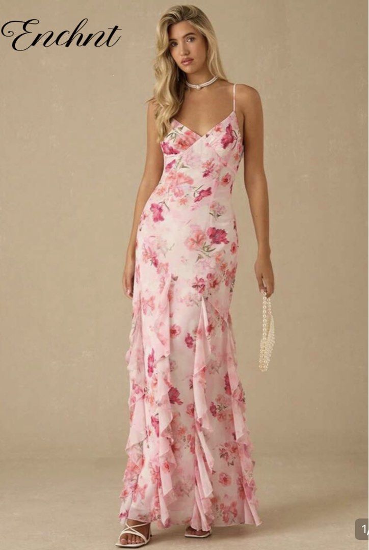 FOR SALE: Php 650 (Category: Dresses) located in Manila. Submitted by dresses_for_days (Listing ID 1461037753, Image 1). Description: Used once, medium size but can fit up to semi-large.