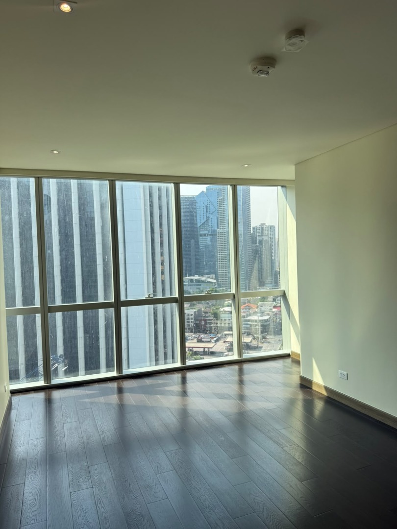 (Category: ) located in . Submitted by luxerealtyph (Listing ID 1461052861, Image 1). Description: .