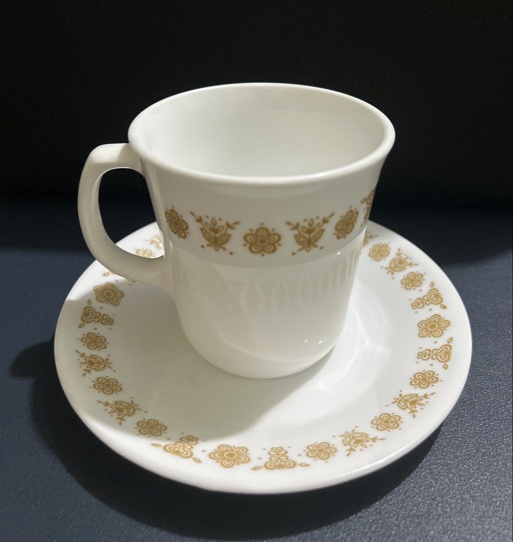 FREE: Corelle (Category: Coffee & Tea Tableware) located in Marikina City. Submitted by decluttering.matters (Listing ID 1460968835, Image 3). Description: FREE for buyers with purchase worth at least Php 1,500 Condition: 8/10 (cup), 7/10 (saucer) Prints are all good One set only. Kung sino lang mauna at may gusto. Yung pick-up ay via Grab or Lalamove .