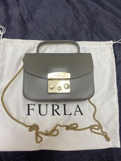 （分類：）位於 。 由 handbag_lover_hk 提交（商品編號 1461061873，圖片 1）。簡介： 。