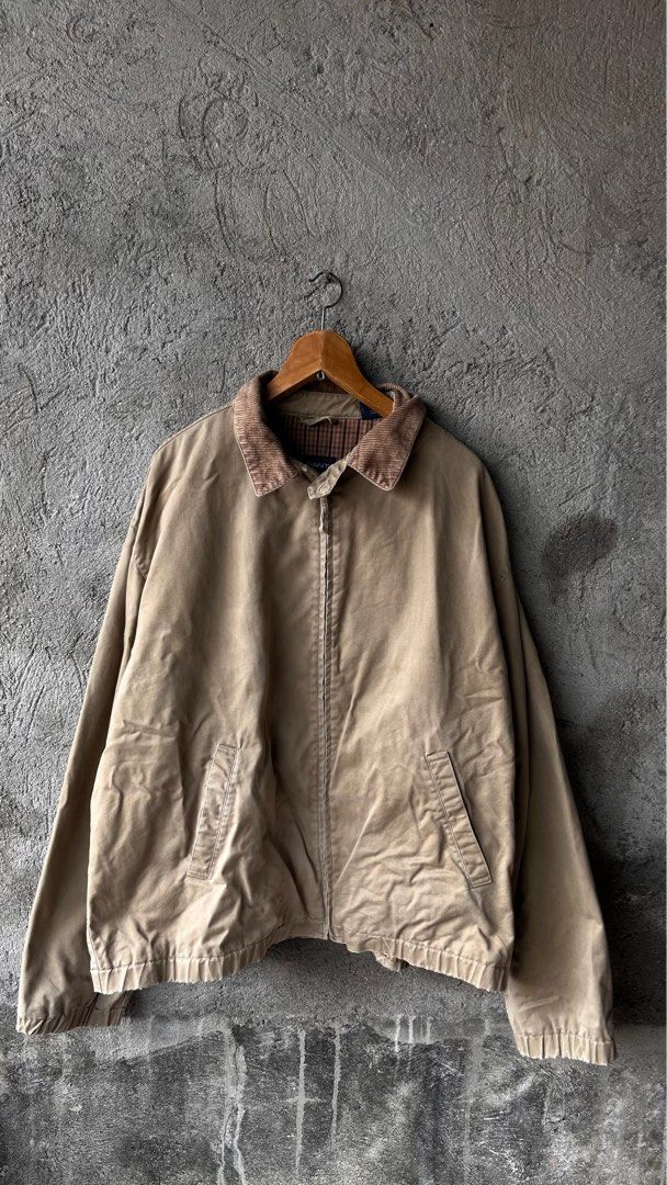 Gant USA Canvas zip-up jacket (Category: Coats, Jackets and Outerwear) located in Cabuyao City. Submitted by kisyana (Listing ID 1460933457, Image 1). Description: .