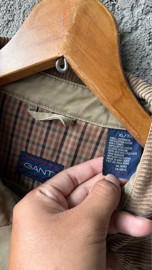 Gant USA Canvas zip-up jacket (Category: Coats, Jackets and Outerwear) located in Cabuyao City. Submitted by kisyana (Listing ID 1460933457, Image 2). Description: .