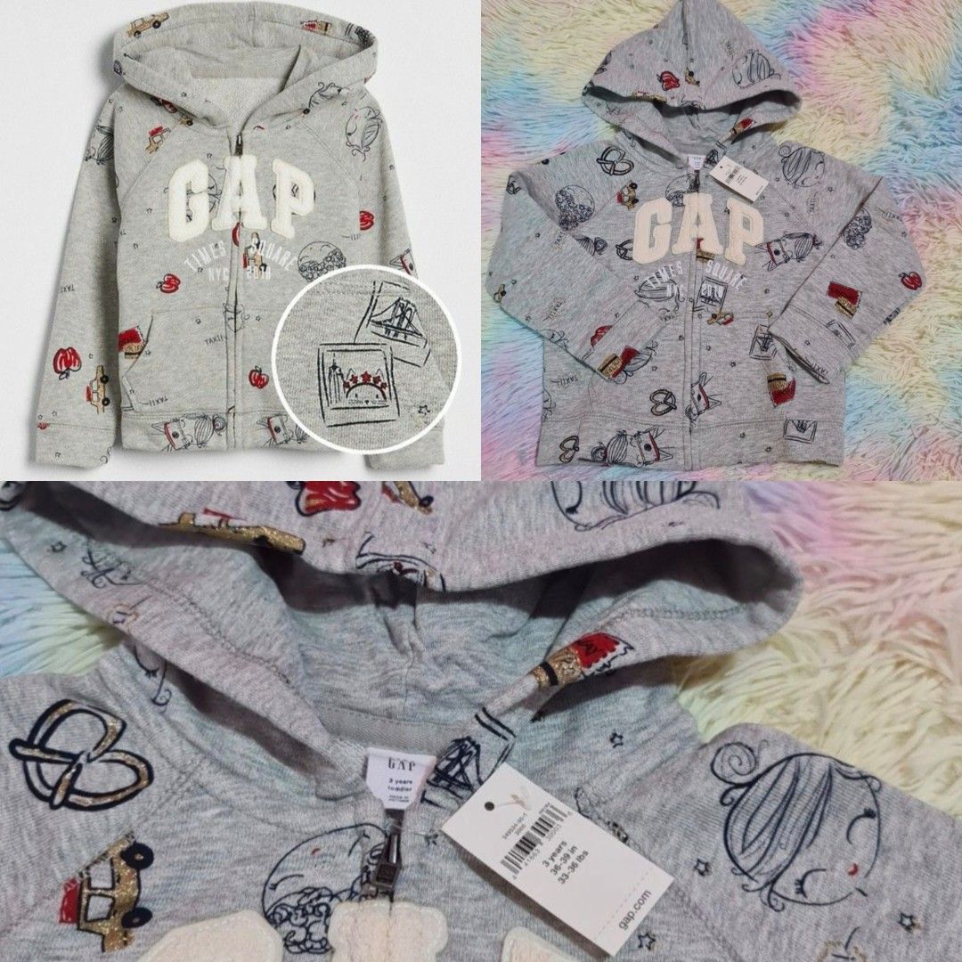 Gap baby logo hooded printed jacket (Category: Babies & Kids Fashion) located in Las Pinas. Submitted by assortedkidzstuffs (Listing ID 1461114523, Image 1). Description: authentic from Gap Canada! really good quality pls.consider this brand and condition. selling really low. bought almost 3k tag size is 3y.