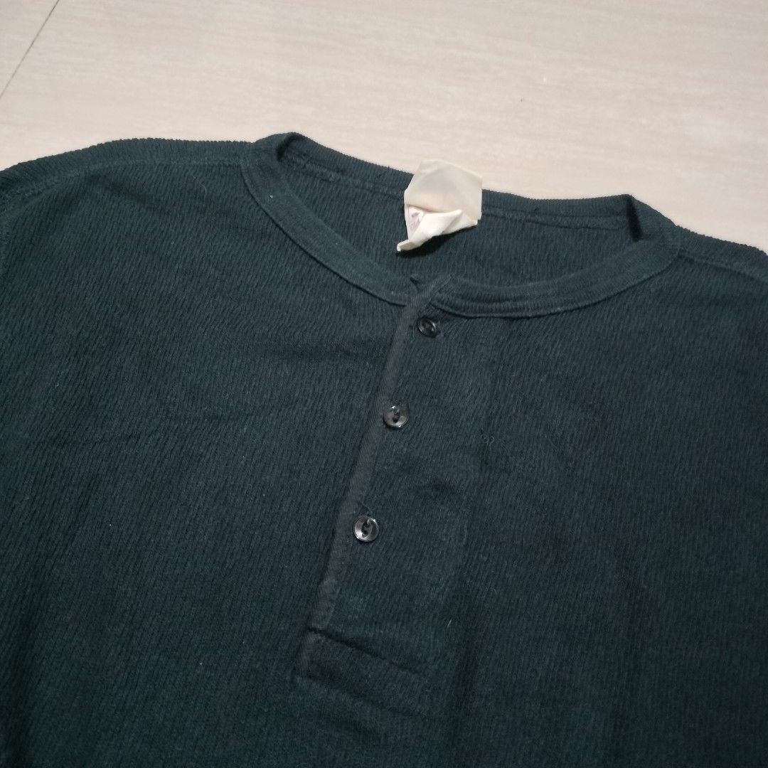 GLAD HAND &CO. HENLEY LONG SLEEVES (Category: Tshirts & Polo Shirts ) located in Sariaya. Submitted by social_animalz (Listing ID 1461092788, Image 2). Description: 19.5 x 27.5 stretchable shipping fee is not included.