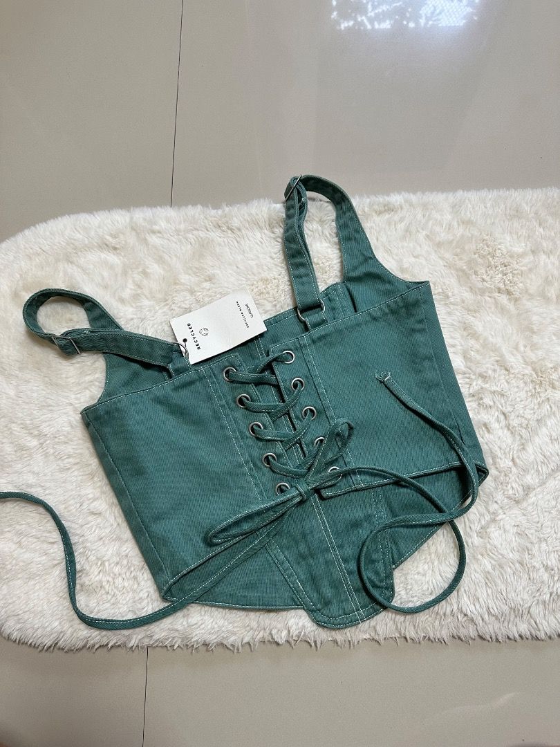 Glassons Denim Corset top (Category: Others Tops) located in Davao. Submitted by theresetshelf (Listing ID 1461011921, Image 2). Description: Brandnew with tag premium quality.