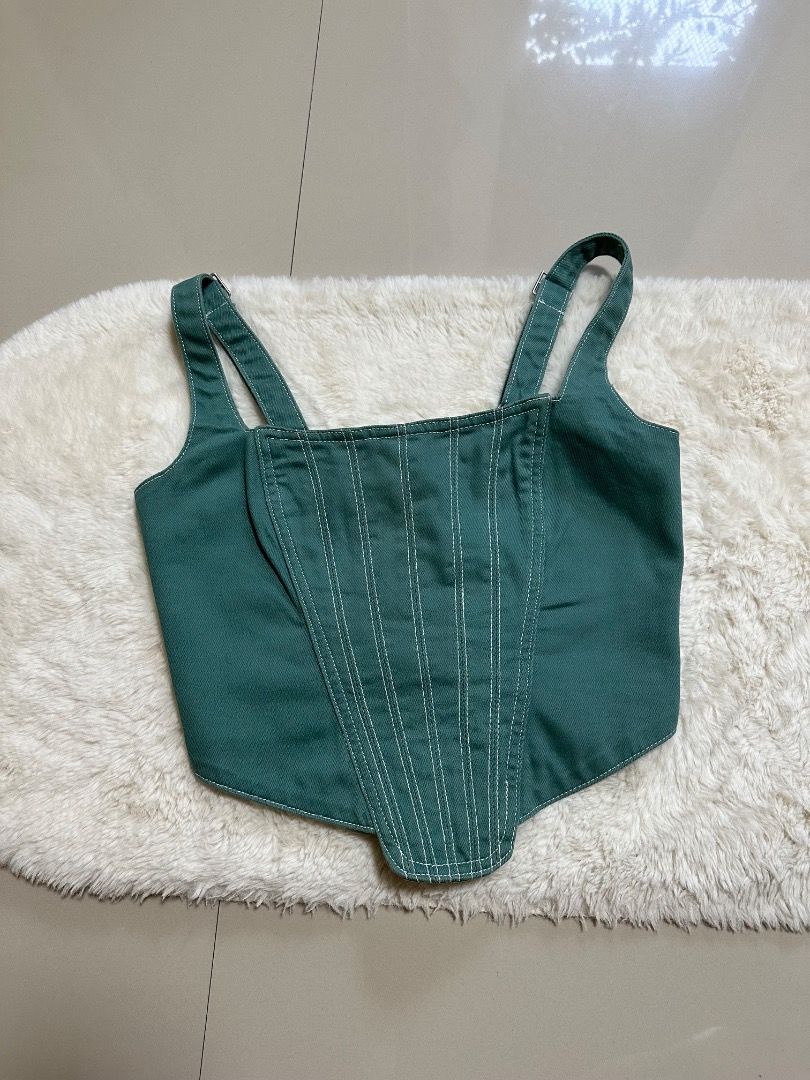 Glassons Denim Corset top (Category: Others Tops) located in Davao. Submitted by theresetshelf (Listing ID 1461011921, Image 1). Description: Brandnew with tag premium quality.