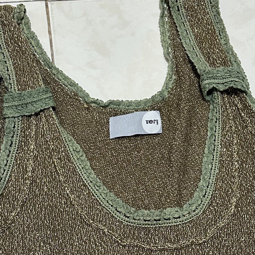 Glitter Knit Party Mini Dress (Category: Dresses) located in Manila. Submitted by pachookie (Listing ID 1461089100, Image 3). Description: Olive knit glitter party dress Length: 32 in Width: 27 in.